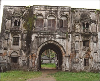 Nimtali Deuri, the grand entrance to the Nimtali Palace
